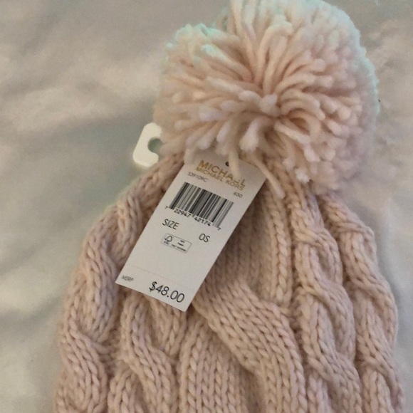 Michael Kors Soft Blush Pink Cable Knit Cuffed Beanie Hat Pink Pom Pom OS NWT - Picture 6 of 14